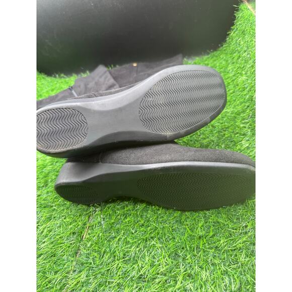 Black- Faux Suede-Thigh High Boots- Size 7 W (approx) - Picture 8 of 9